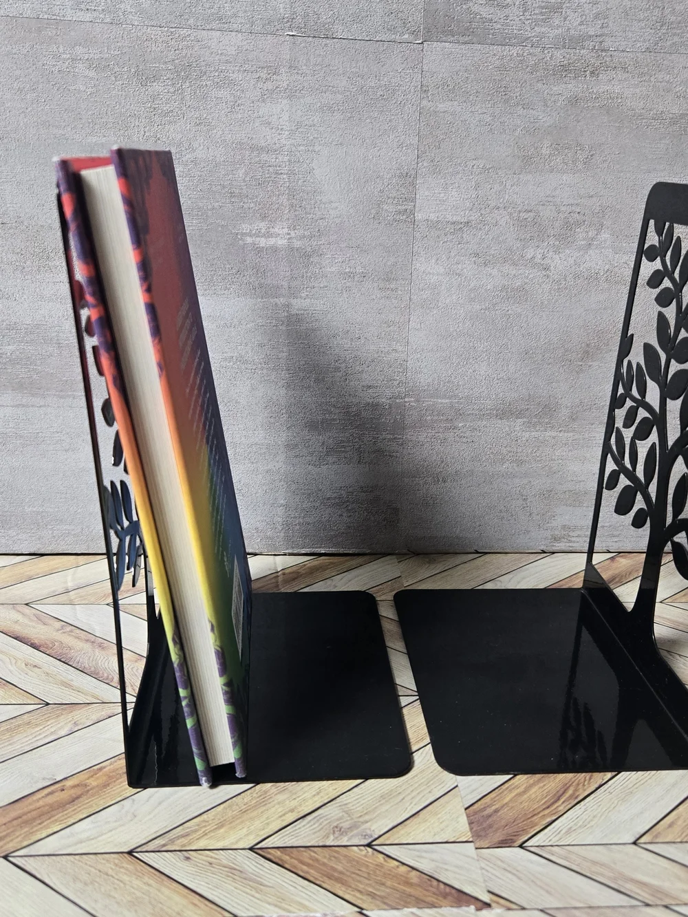 Black Metal Tree of Life Bookends Heavy Duty Decorative Book Ends Pair Of 2